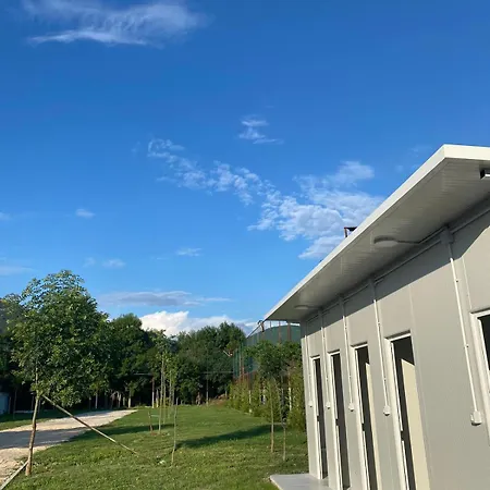 Camping Ishull-lezha * Ishull-Lezhe